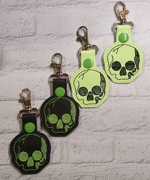 Sketchy Skull Gothic Keyring | Bag Tag