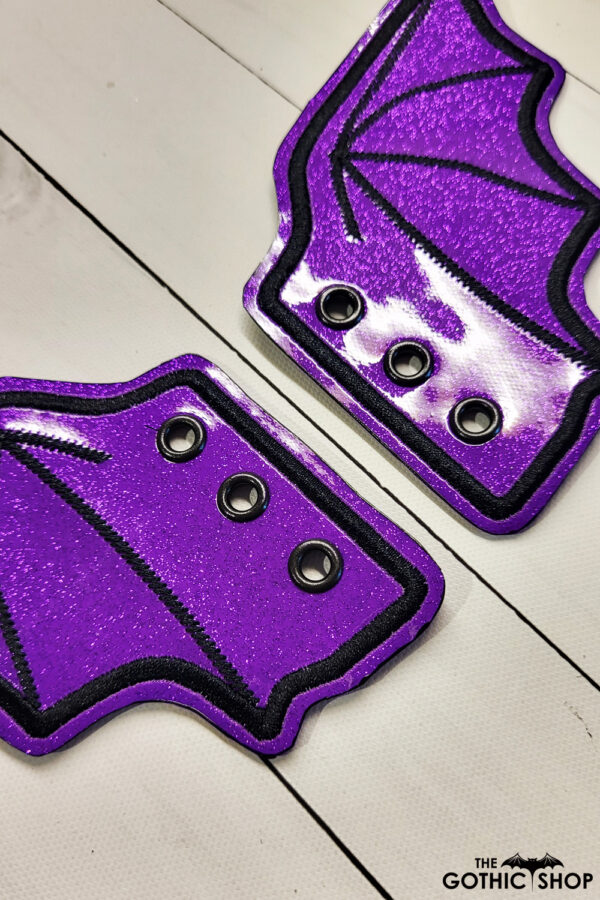 11295-Boot-wings-bats-010