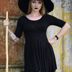Gothic model Venusmantrap wears the Calliope blcack gothic dress for Halloween photoshoot.