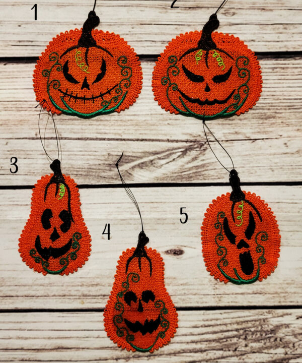 Pumpkin lace Halloween hanging decorations