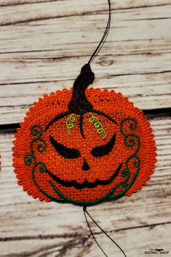 Pumpkin lace Halloween hanging decoration
