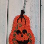 Pumpkin lace Halloween hanging decoration