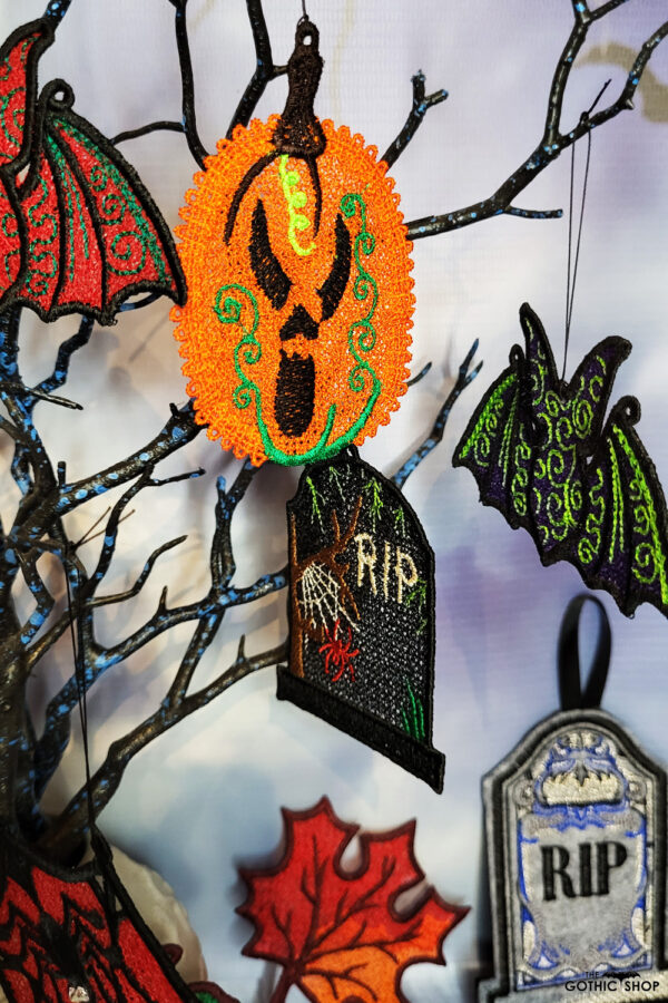 Pumpkin lace, bat & tombstone Halloween hanging decoration