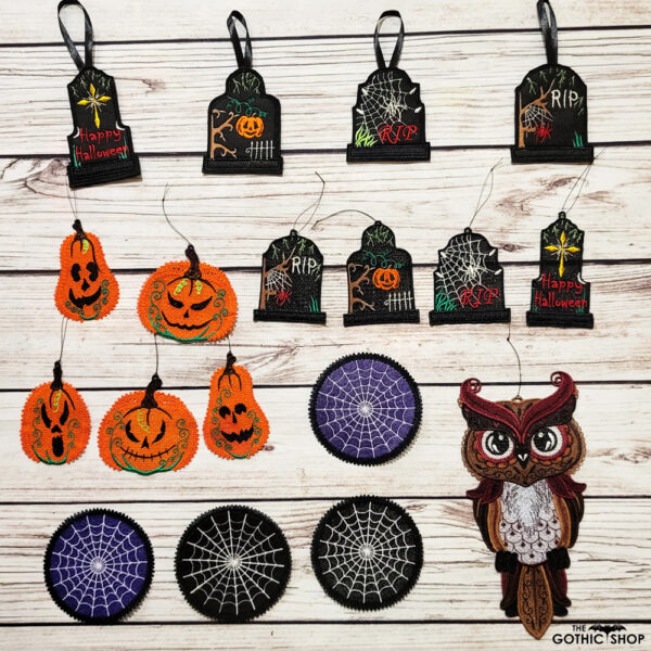 Tombstone, pumpkin and bat gothic halloween blace lace hanging decorations