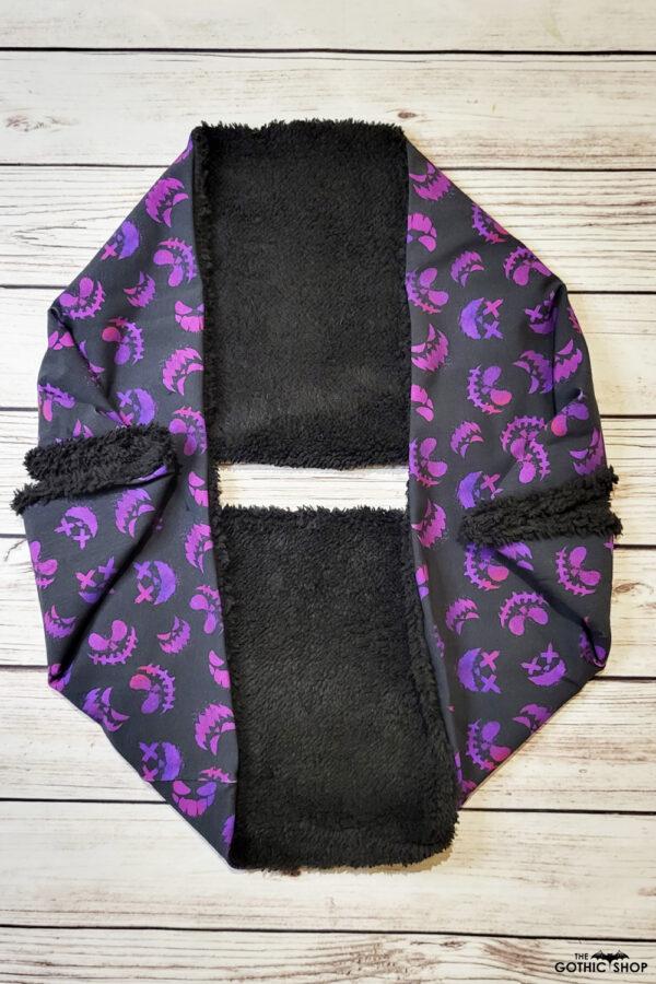 Purple jack 'o lantern skull print gothic infinity scarf