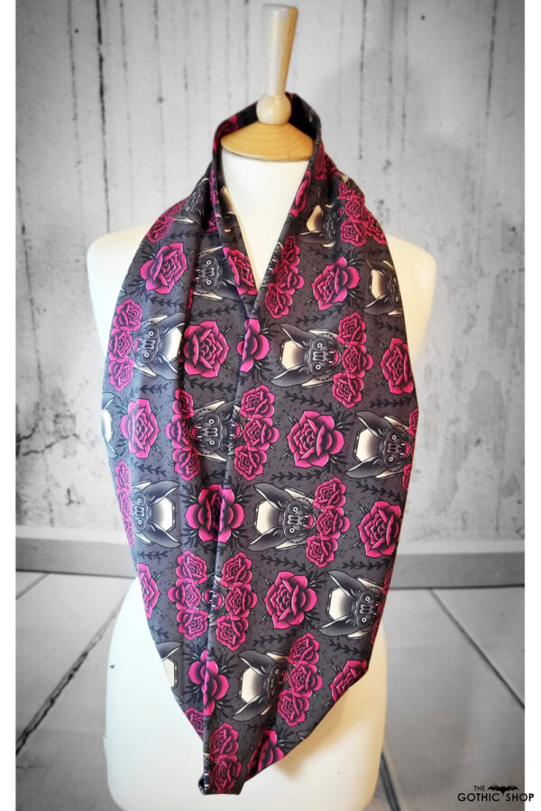 12165-gothic-scarf-055a