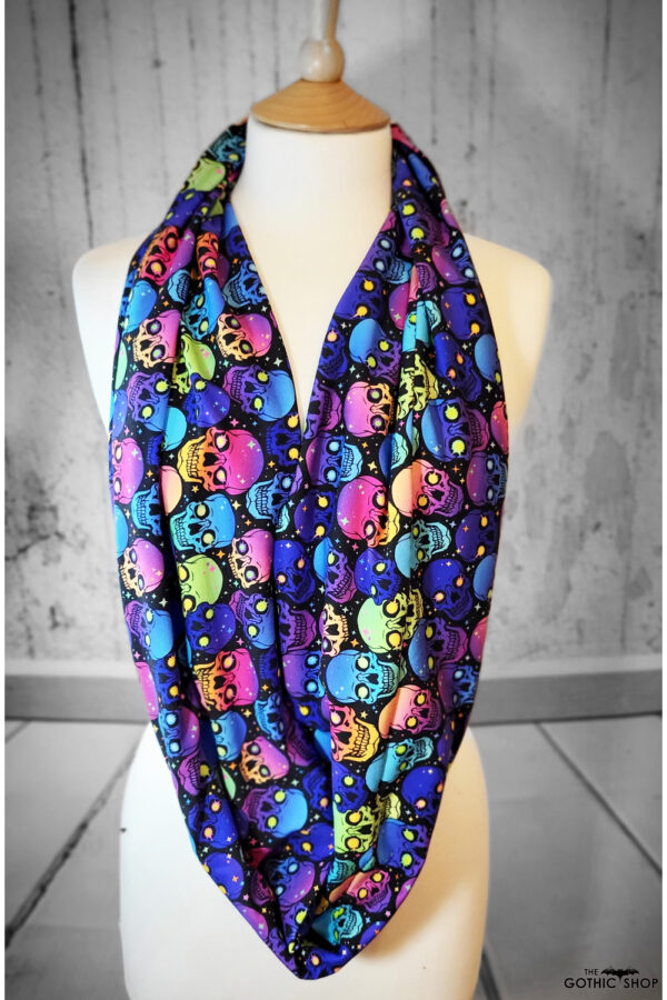 12167-gothic-scarf-059a