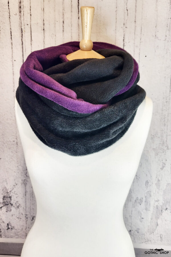 12175-Gothic-scarf-302