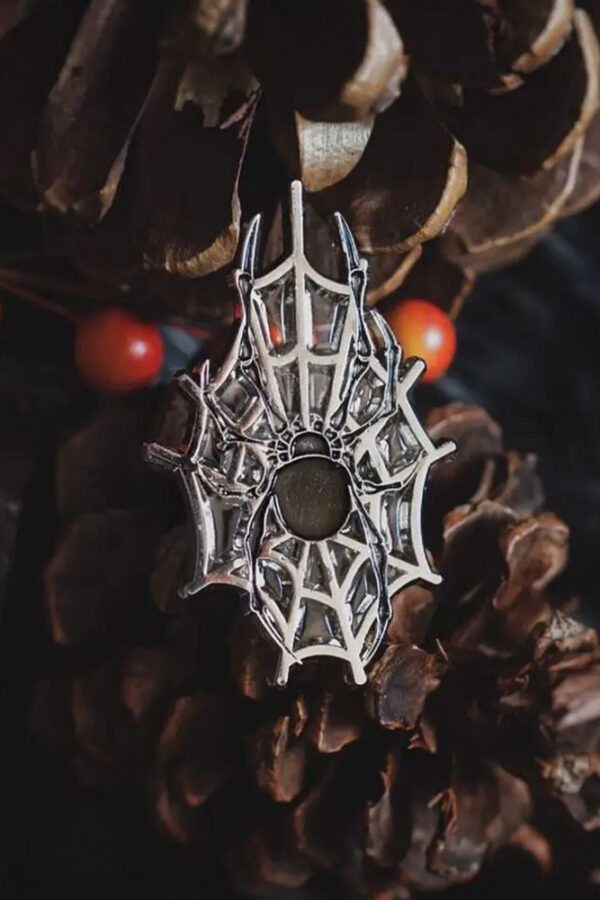 12423-Arachnophobia Enamel Pin-b