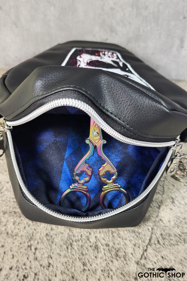 12516-Skull-Coffin-Gothic-bag-489