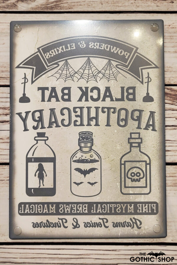 12754-Mystical-Gothic-chopping-board-011