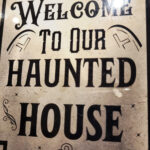 12769-Haunted-House-Gothic-metal-sign-036