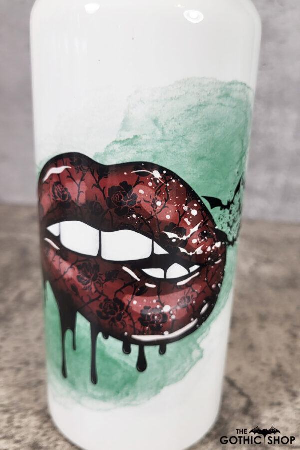 12839-lips-gothic-water-bottle-0003
