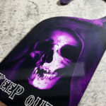 12978-skull-keep-out-door-hanger-02