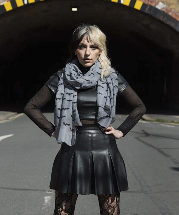 gothic bats grey/black scarf