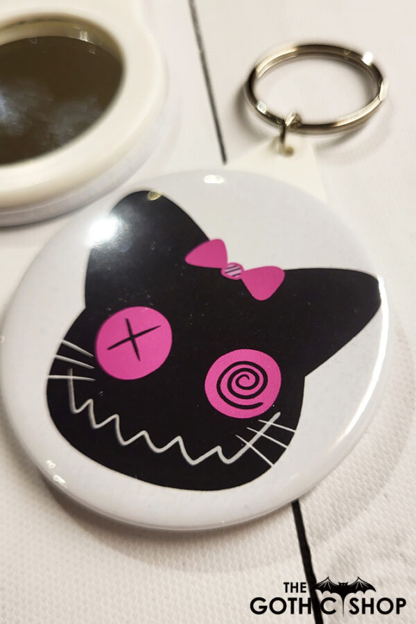 13194-zombie-cat-gothic-mirror-keyring-3