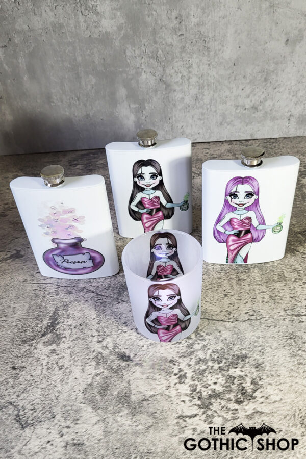 13630-zombie-sally-gothic-candle-holder-7