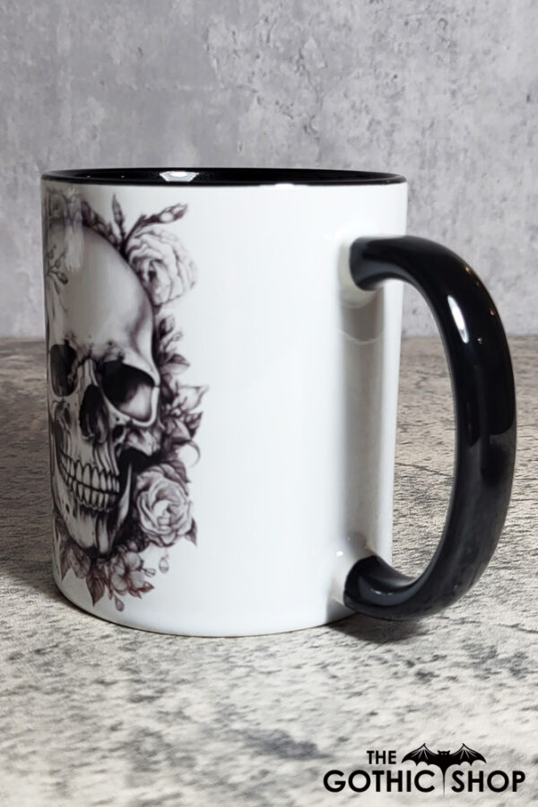 13858-skull-gothic-mug-9