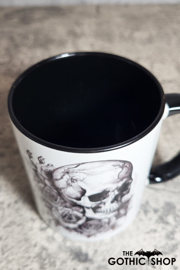 13859-skull-gothic-mug-3