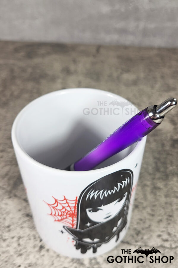 13962-Goth-girl-pen-pot-5
