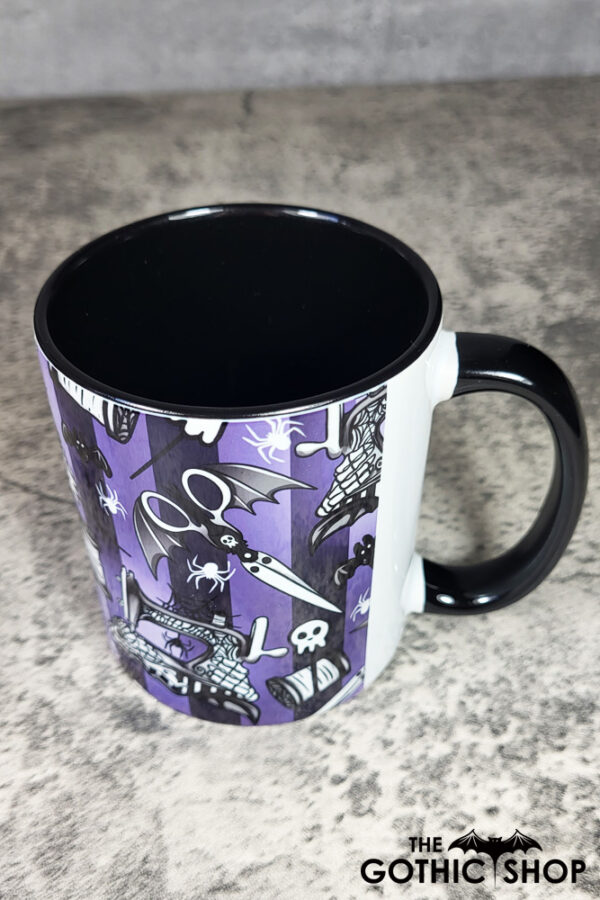 13976-sewist-gothic-mug-7