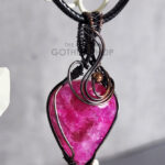 14026-Gothic-pendant-necklace-003