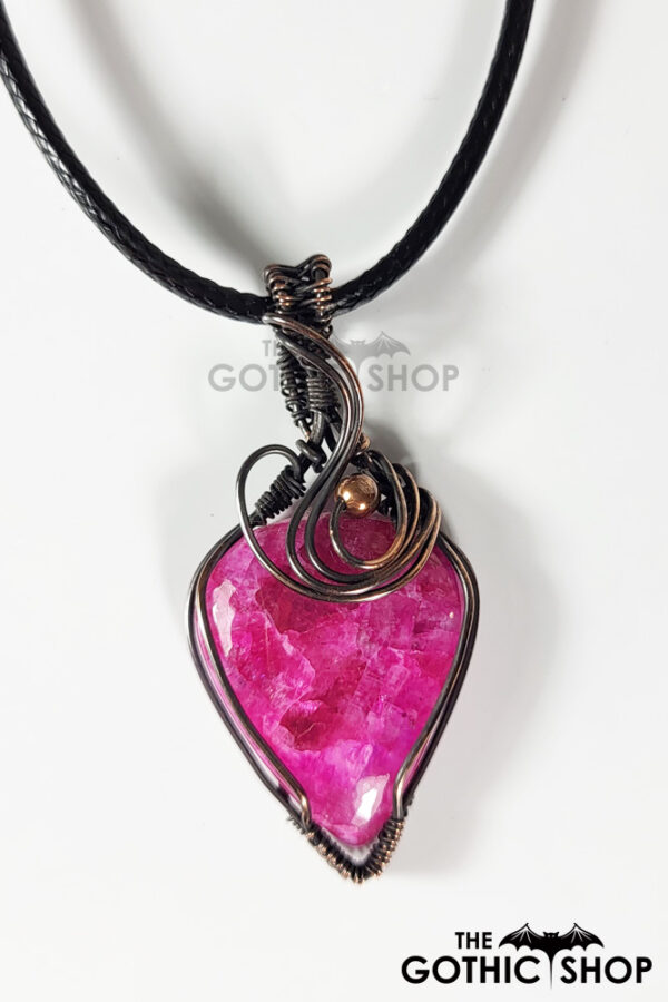 14026-Gothic-pendant-necklace-009