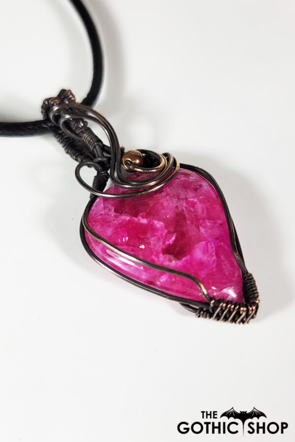 14026-Gothic-pendant-necklace-010