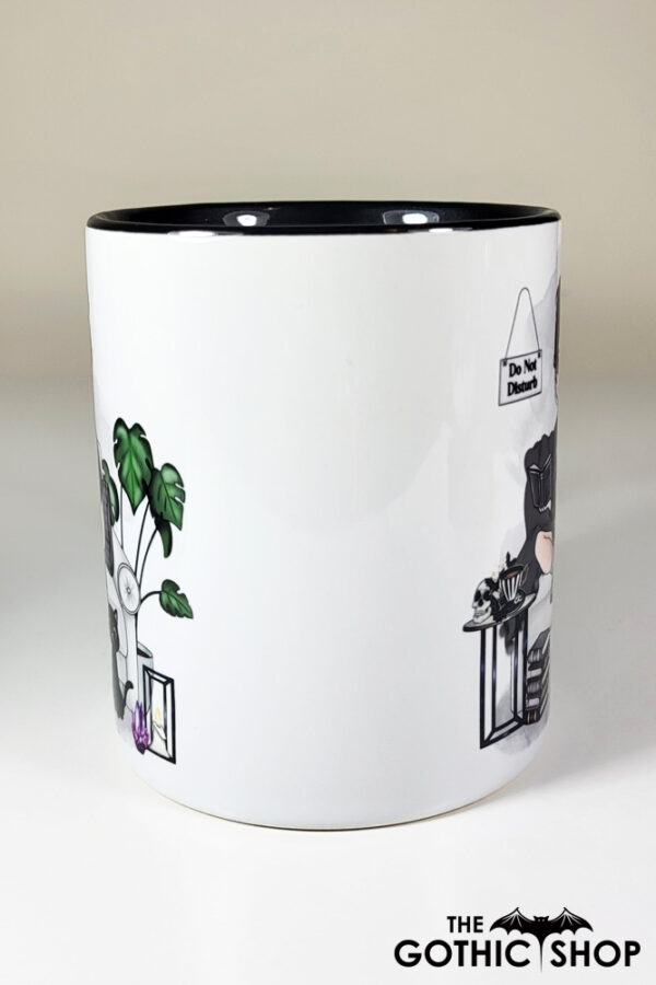 14047-reading-gothic-mug-4
