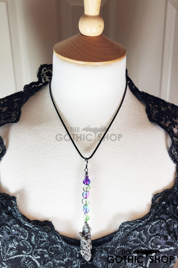 14052-broomstick-pendant-09