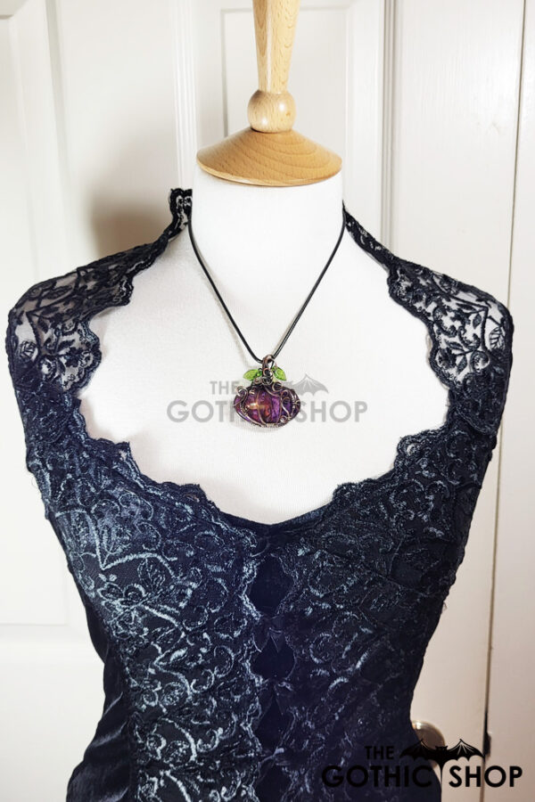 14060-pumpkin-gothic-pendant-necklace-11