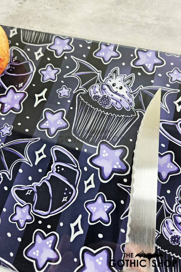 14187-bat-cupcake-gothic-chopping-board-4