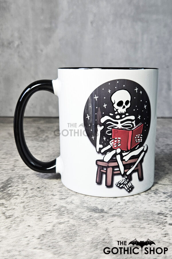 14329-skeleton-reading-gothic-mugs-5