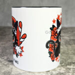 14577-cat-reading-mug-04
