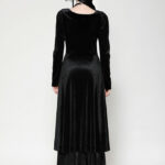 dw1057 long black gothic dress with bat wing collar by dark in love