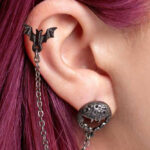 luna roost cuff stud earring by alchemy gothic
