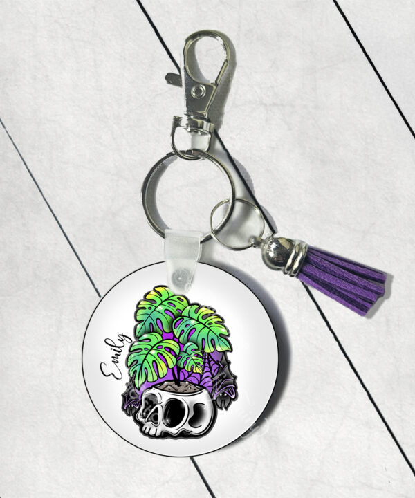 15509 personalised spooky monstera gothic keyring 1