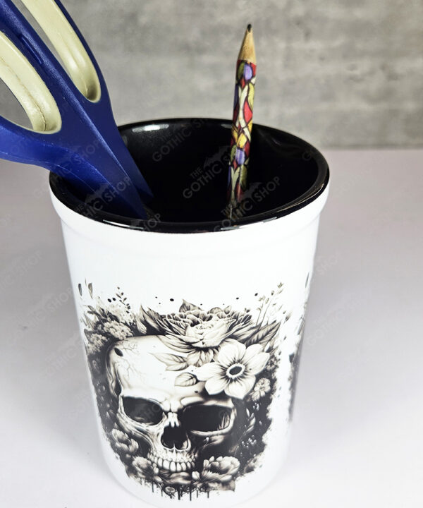 flower skull large black & white pen or makeup brush pot