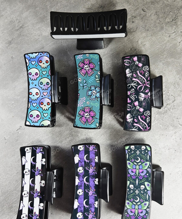 personalised kawaii heart skulls blue/green stripe gothic hair claw clip