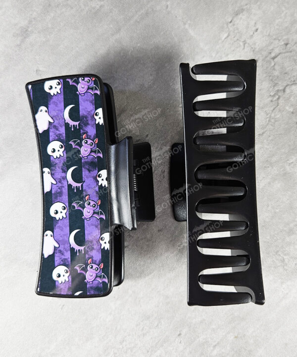 18517 skull hair gothic clip 1