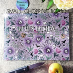 18532 personalised skull flower gothic chopping board 1
