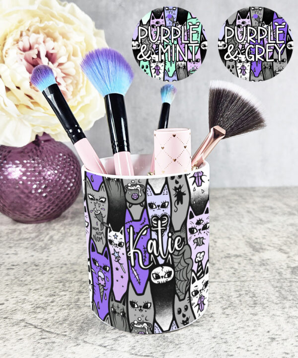 18603 personalised spooky cats gothic pen pot 1
