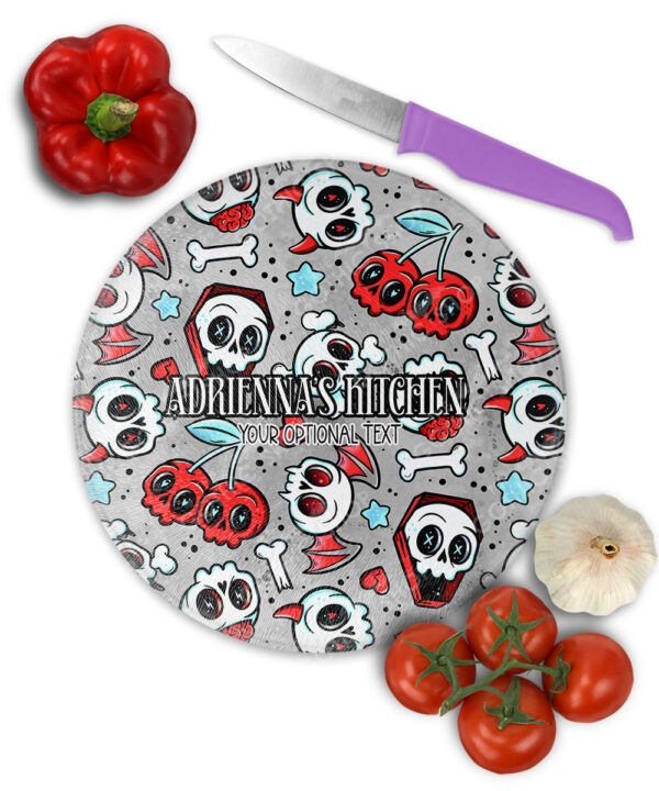 18634 skull cherries round gothic chopping board 2