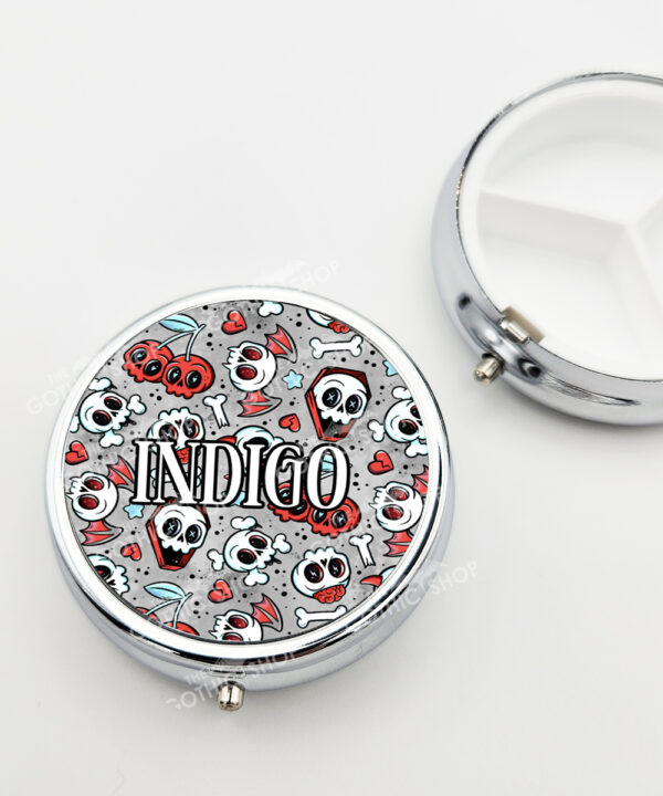 18637 skull cherries gothic pill box 3