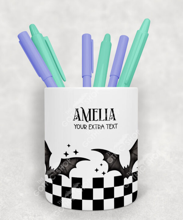 18792 personalised bats checkered gothic pen pot 1