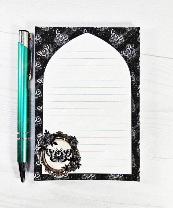 18891 moth cameo ii gothic a6 notepad 3