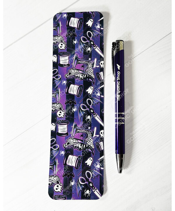 18919 gothic bookmark hr sew magical 1
