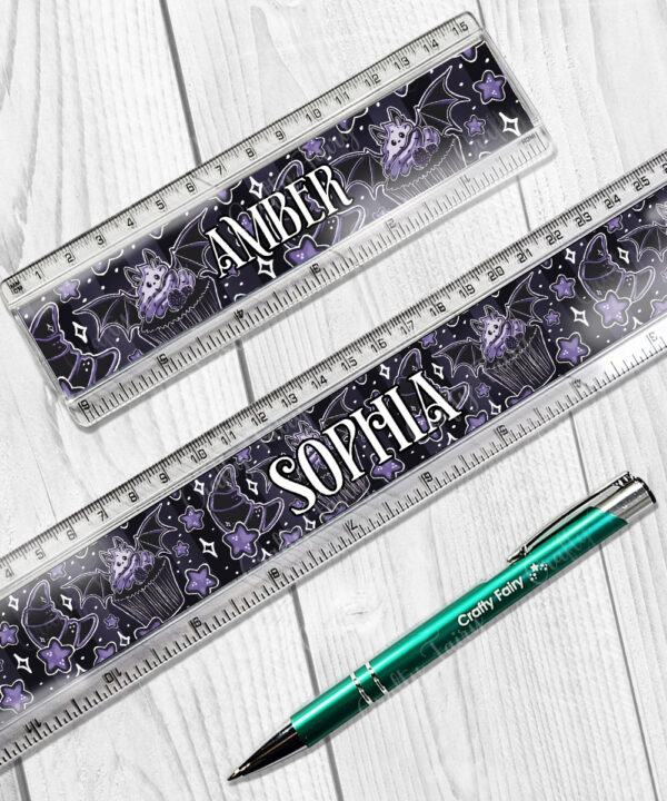 18981 personalised berry bat cupcake ruler 1
