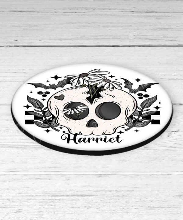 19050 skull daisies gothic coaster 2