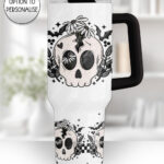 19053 skull daisies gothic water bottle 1